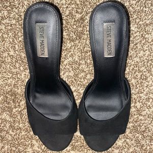 Steve Madden black peep toe heels